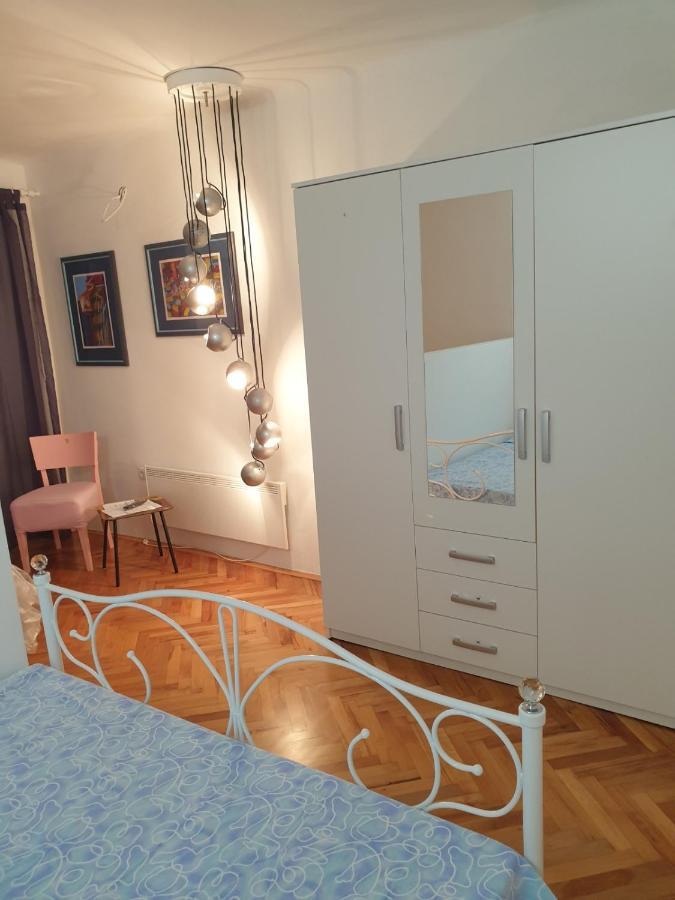 Apartman P-E Пула Екстер'єр фото